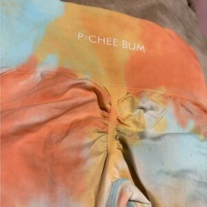 Pchee Bum Tie-Dye seamless scrunch leggings!